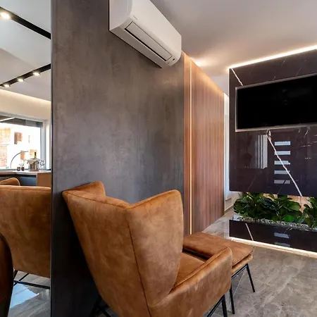 Aldo Apartment