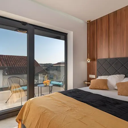 Aldo Apartment