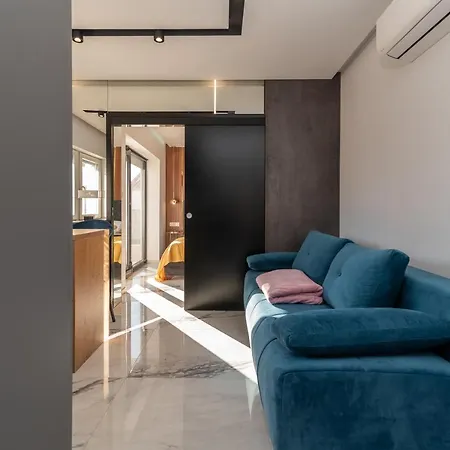 Aldo Apartment