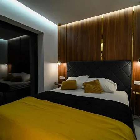 Aldo Apartment