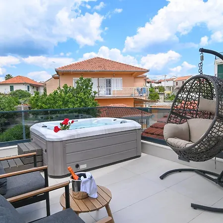 Aldo Apartment